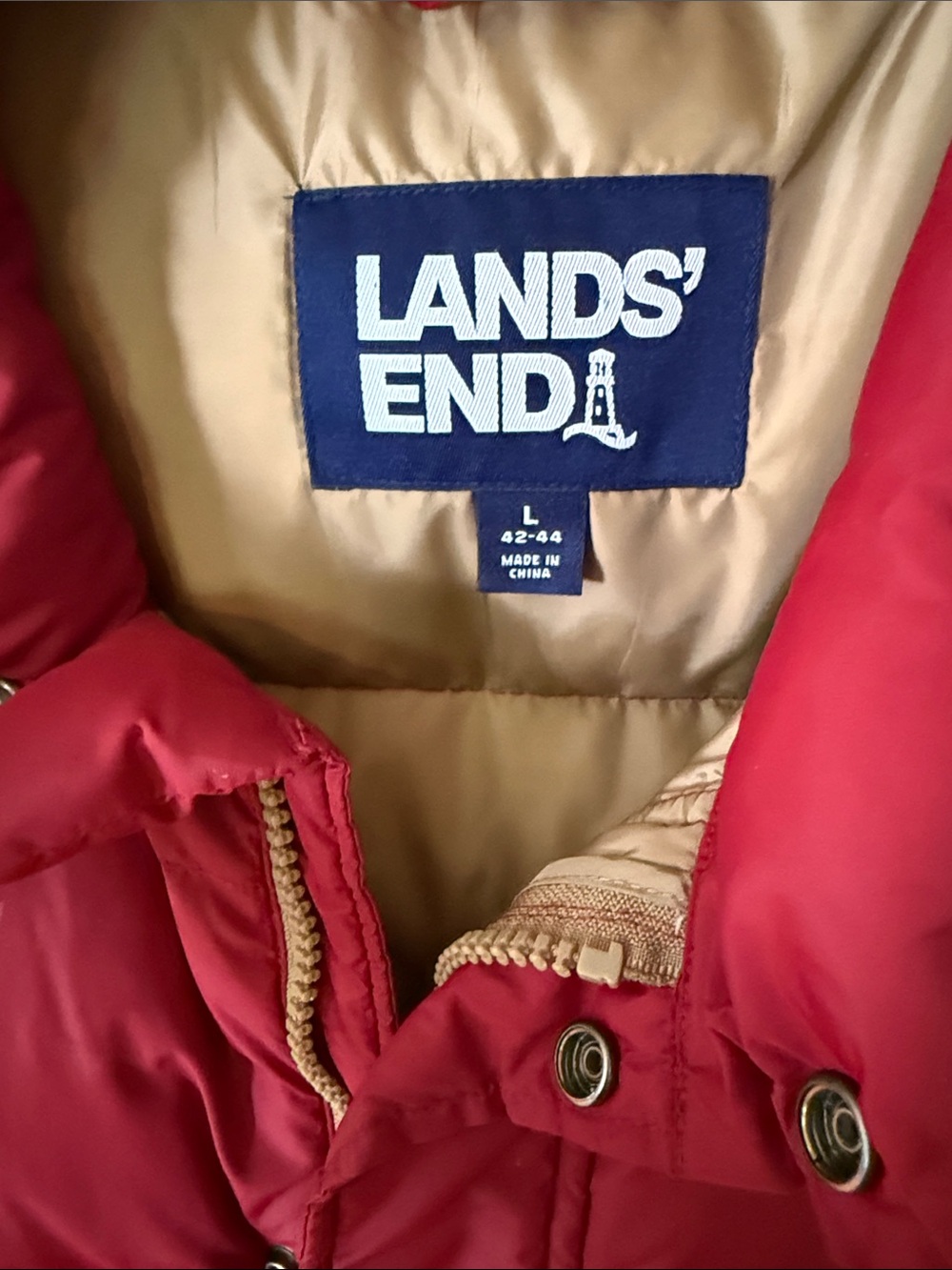 Lands' End Red Quilted Puffer Vest with Contrast Lining - Picture 3 of 8